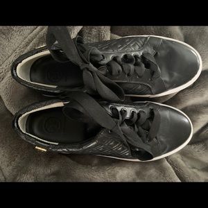 Tory Burch tennis shoes